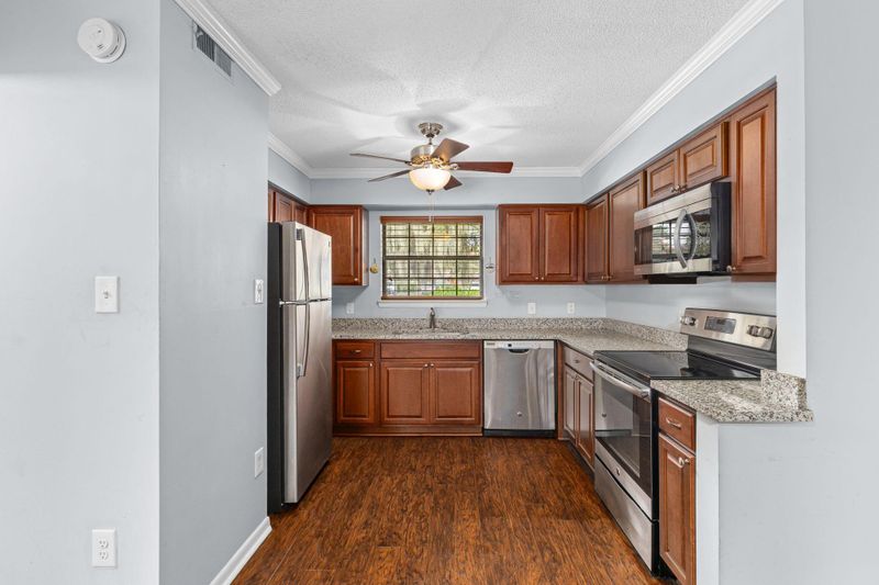 2362 Parsonage Rd #5e, Charleston, SC 29414