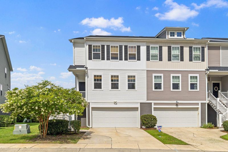 191 Winding River Dr, Johns Island, SC 29455