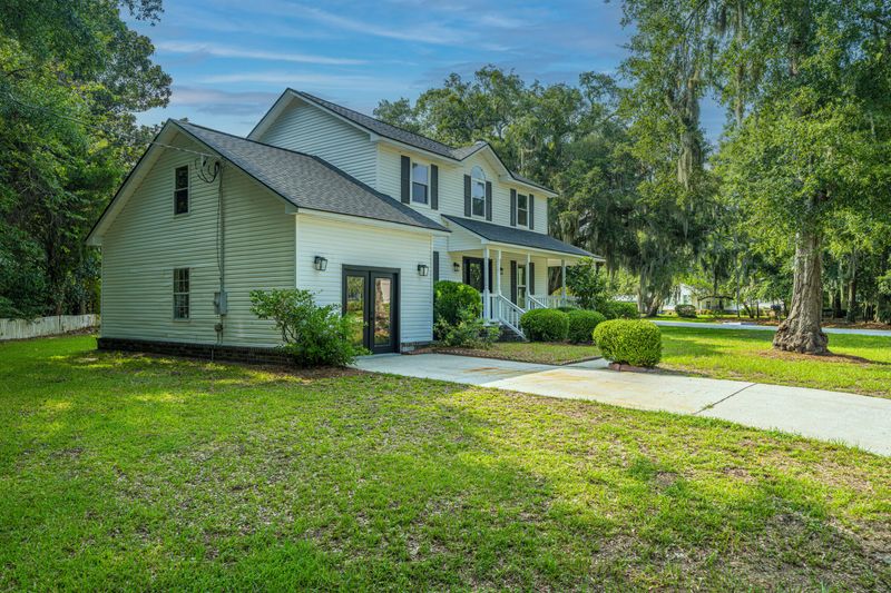 728 Gilmore Ct, Charleston, SC 29412