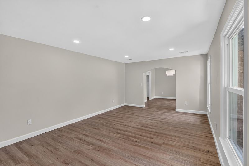 1322 Old Fort Rd, Moncks Corner, SC 29461