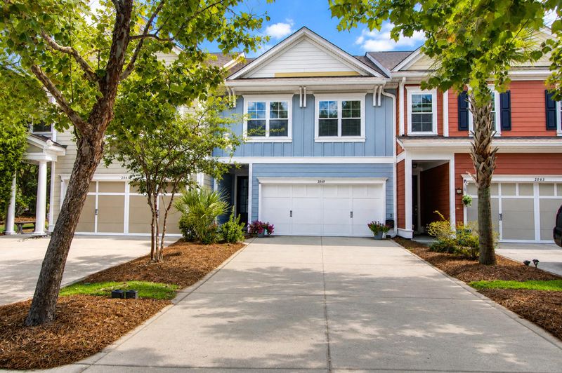 2069 Kings Gate Ln, Mount Pleasant, SC 29466