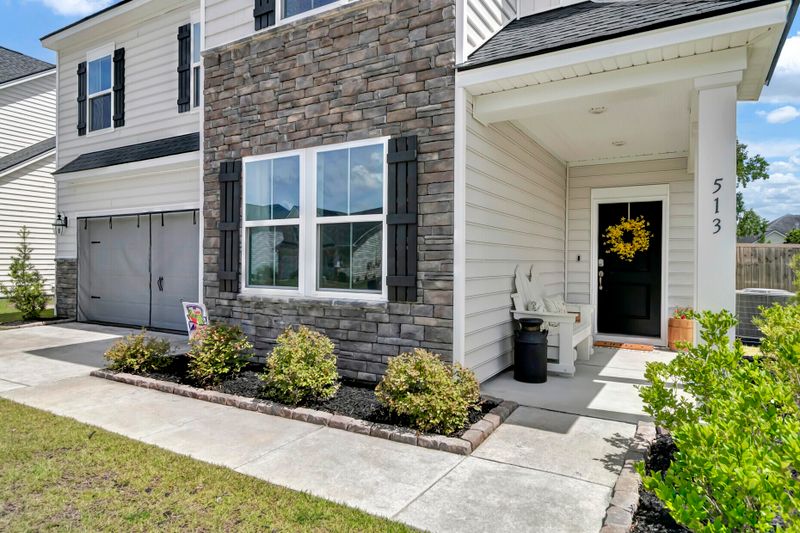 513 Yellow Leaf Ln, Summerville, SC 29486