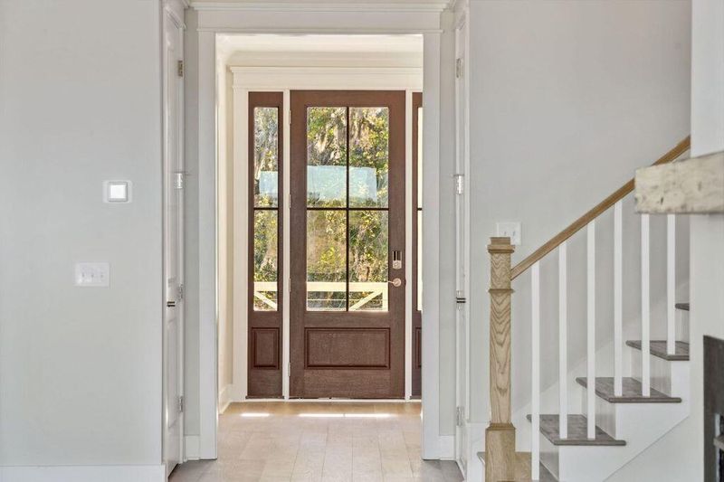 512 Feeder Creek Ln, Hollywood, SC 29449