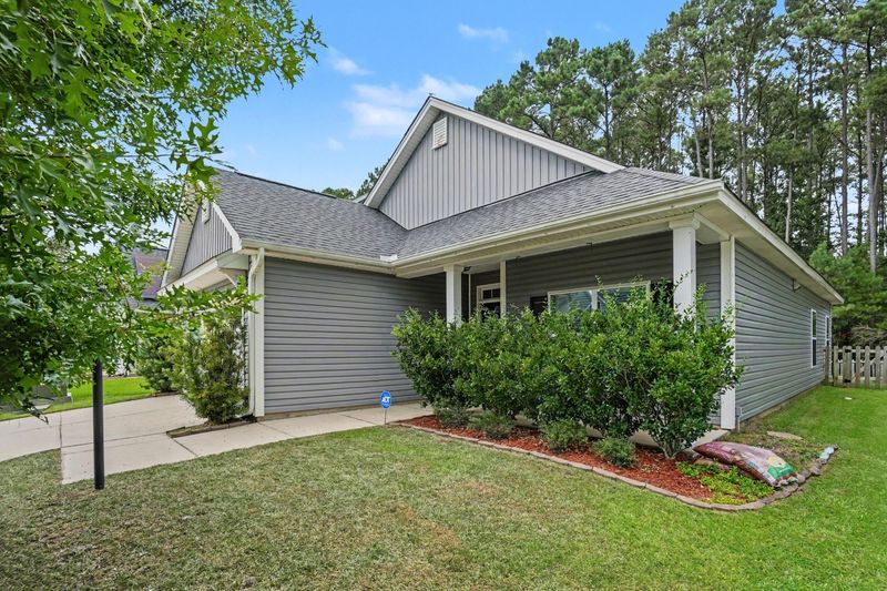 477 Foxbank Plantation Blvd, Moncks Corner, SC 29461