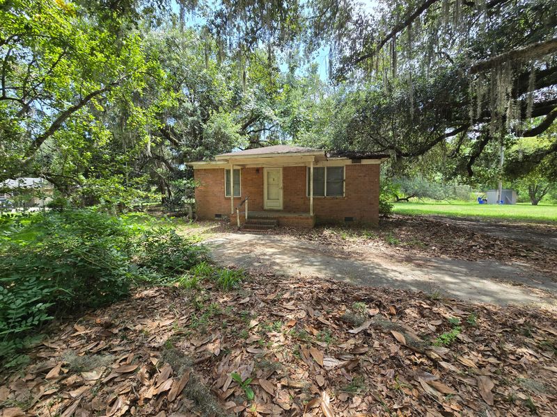 1946 River Rd, Johns Island, SC 29455