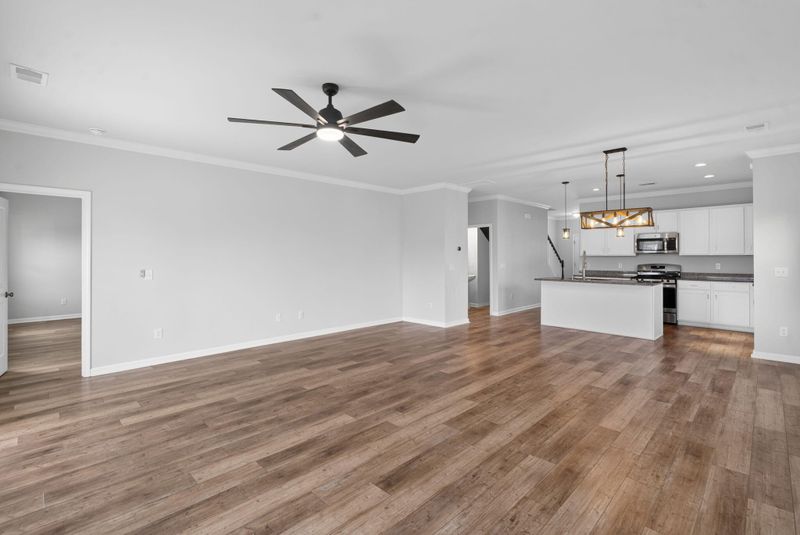 301 Torslanda Ln, Summerville, SC 29486