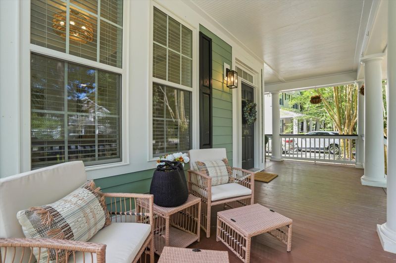 1899 Hall Point Rd, Mount Pleasant, SC 29466