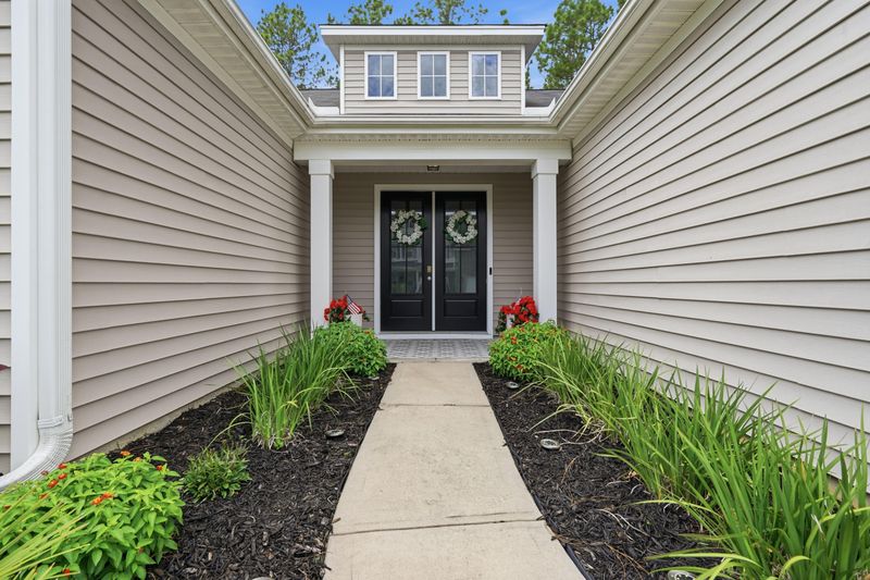 706 Kilarney Rd, Summerville, SC 29483