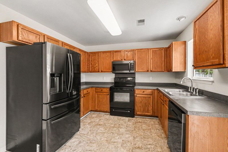 4861 Hearthside Dr, Summerville, SC 29485