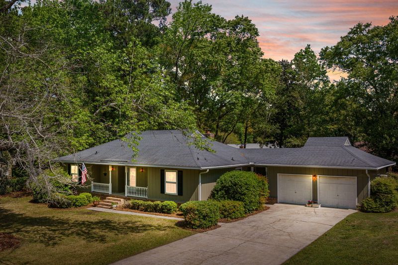 1042 Planters Curve, Mount Pleasant, SC 29464