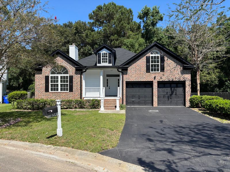 1854 Oleander Ct, Charleston, SC 29414