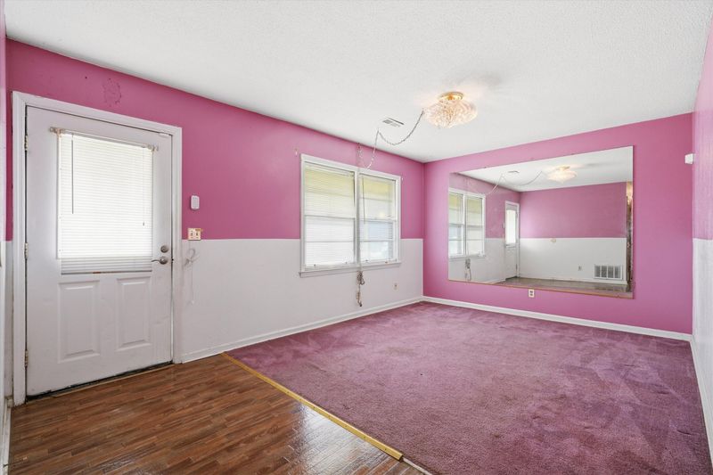 155 Summit Ave, Goose Creek, SC 29445