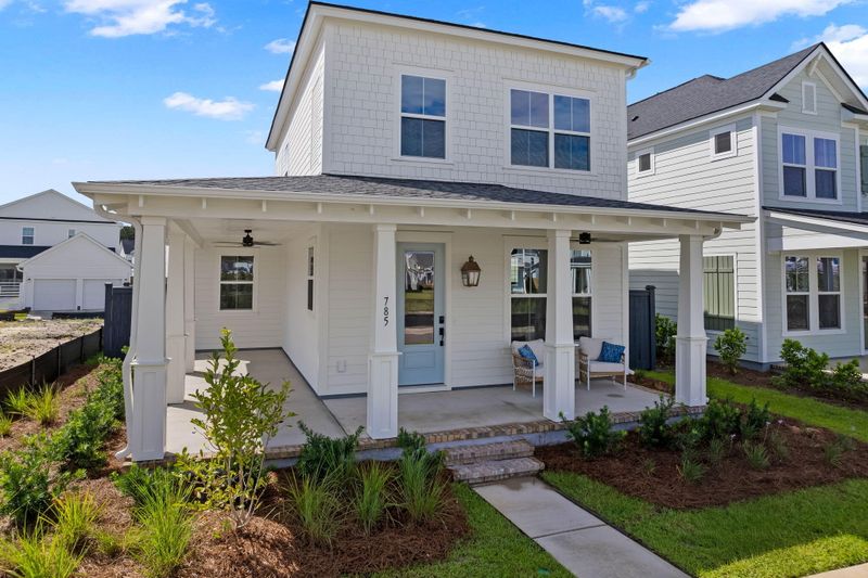 785 Blueway Ave, Summerville, SC 29486