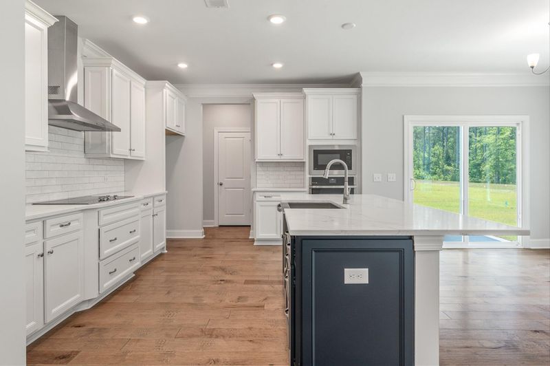 274 Huguenot Trl, Huger, SC 29450