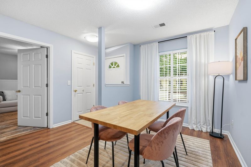 1268 Apex Ln, Charleston, SC 29412