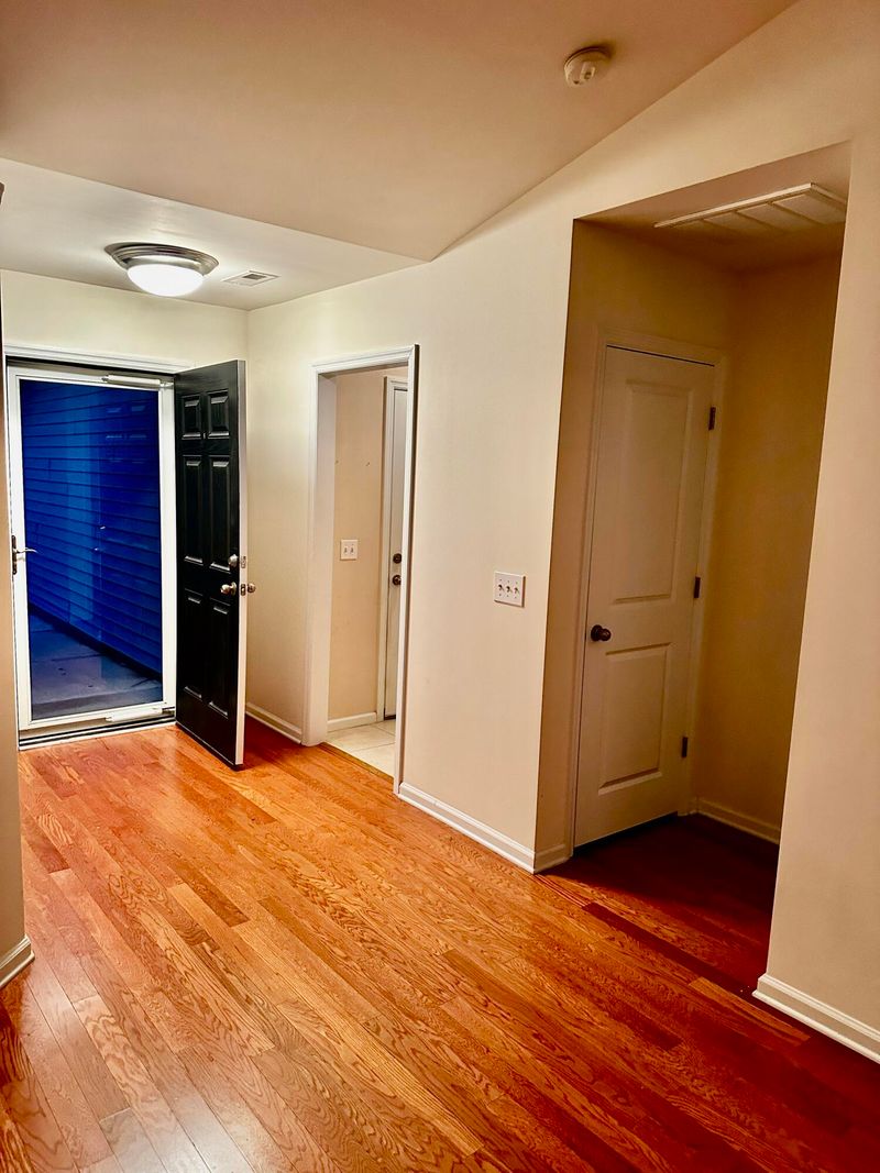 3382 Middlesboro Ave, Summerville, SC 29485