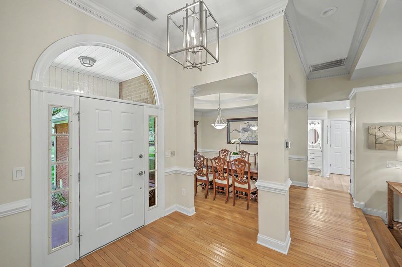 667 Fisherman's Bend, Mount Pleasant, SC 29464