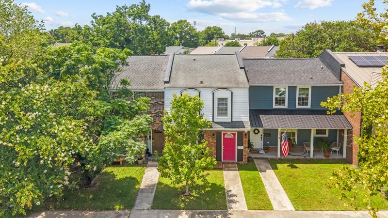 725 Williamson Dr #B, Mount Pleasant, SC 29464
