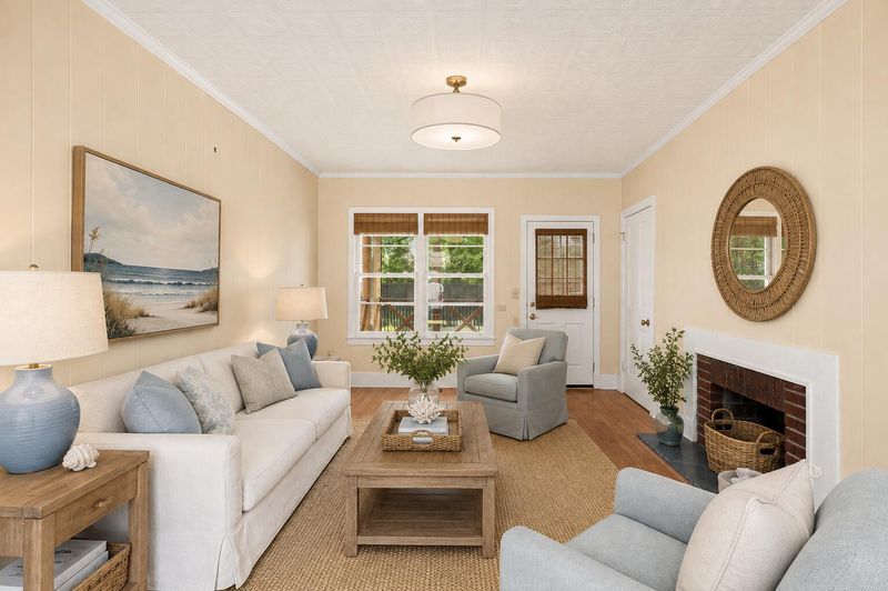 8 William St, Mount Pleasant, SC 29464