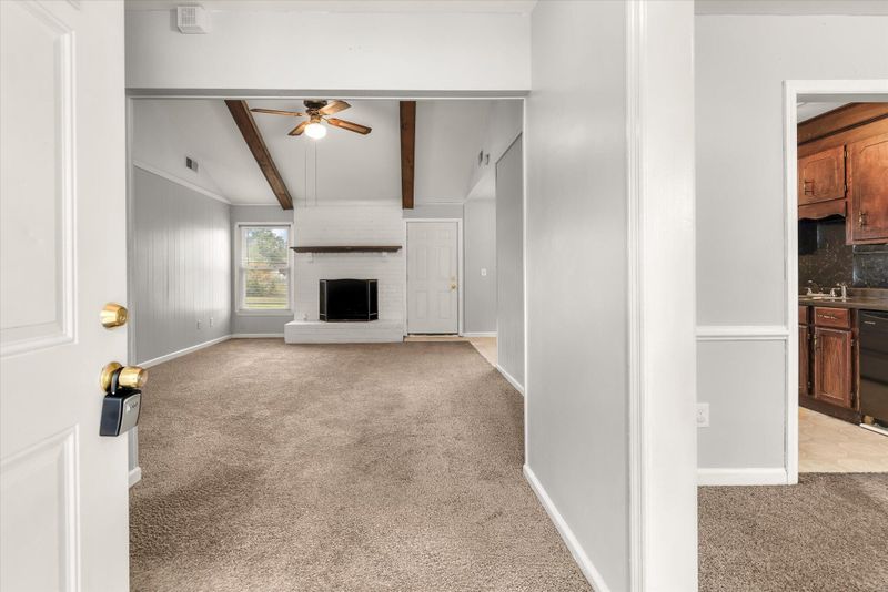1318 Hampton Dr, Summerville, SC 29486