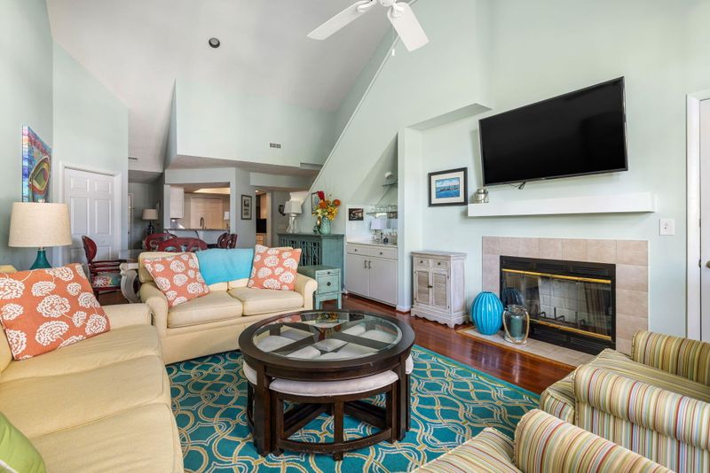 304 Yacht Harbor Ct #Share C, Isle Of Palms, SC 29451