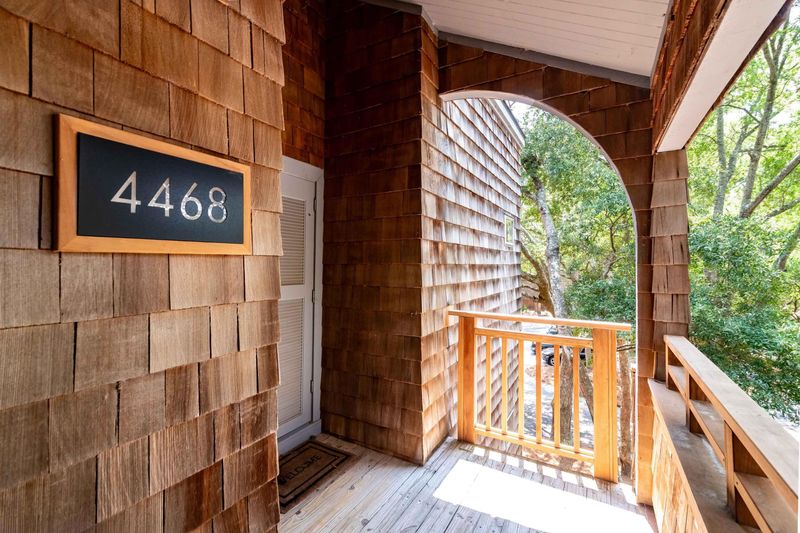 4468 Sea Forest Dr, Kiawah Island, SC 29455