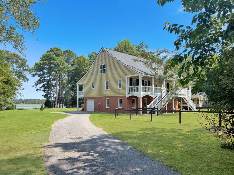 5490 Stono View Dr, Johns Island, SC 29455