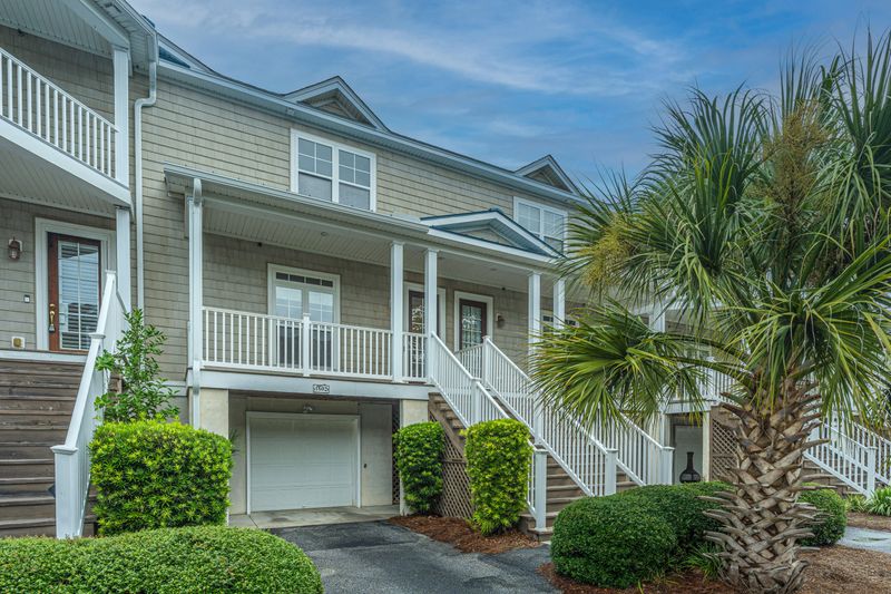 1602 Hopeman Ln, Mount Pleasant, SC 29466