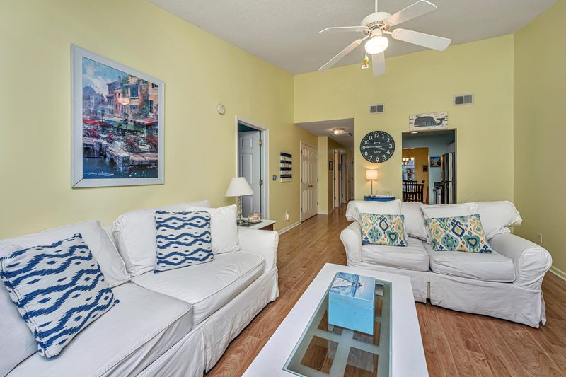1575 Blaze Ln, Charleston, SC 29412