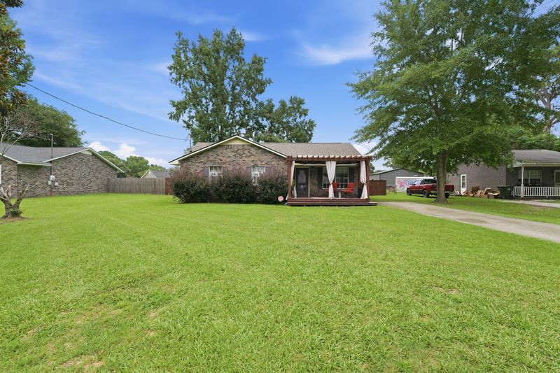 116 O'carroll St, Moncks Corner, SC 29461
