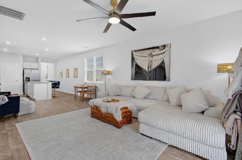 673 Ladywood Dr, Summerville, SC 29486