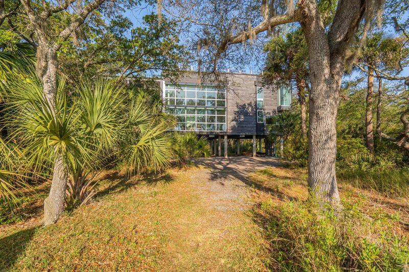 7965 Russell Creek Dr, Edisto Island, SC 29438