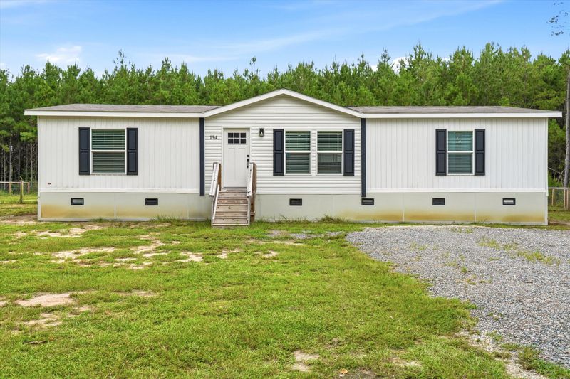 154 Beejay Ln, Cross, SC 29436