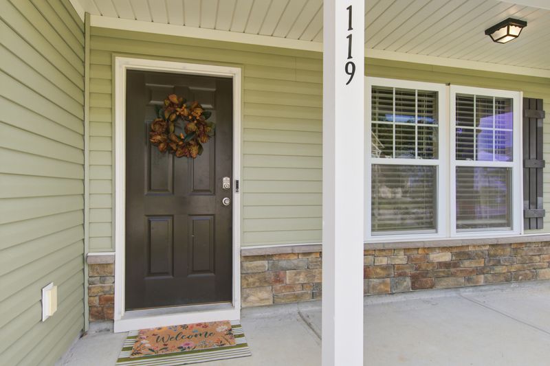 119 Rockingham Way, Moncks Corner, SC 29461