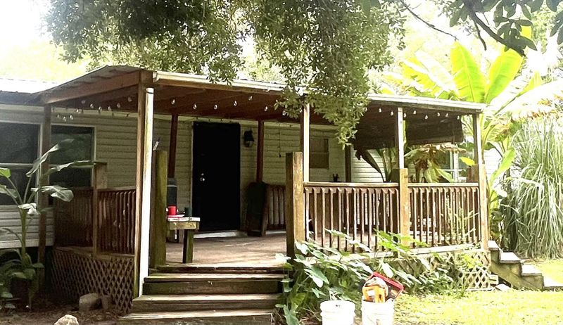 734 Henry St, Walterboro, SC 29488