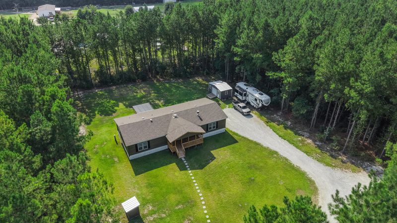 1308 Whitehouse Rd, Summerville, SC 29486