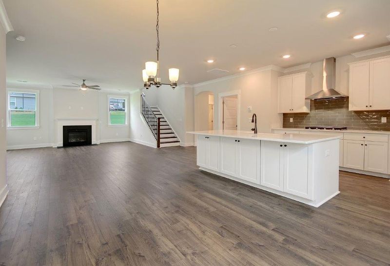 100 Creek Pointe Dr, Moncks Corner, SC 29461