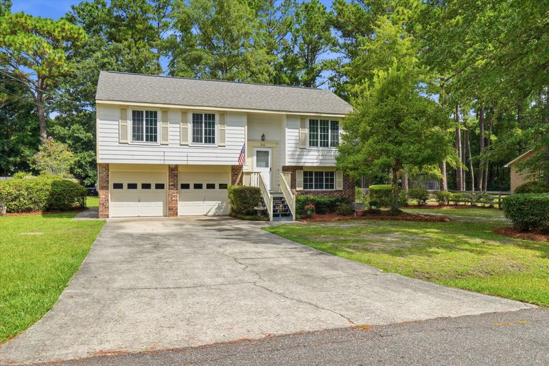 210 White Blvd, Summerville, SC 29483