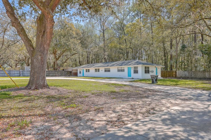 4345 Leslie St, North Charleston, SC 29418