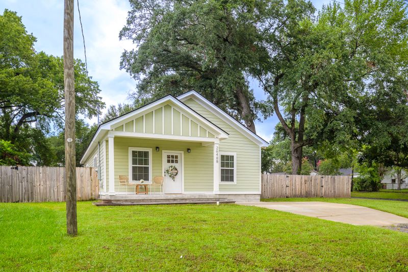 2648 B Leeds Ave, North Charleston, SC 29405
