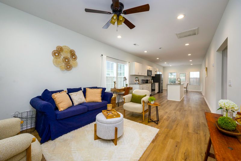 2648 B Leeds Ave, North Charleston, SC 29405
