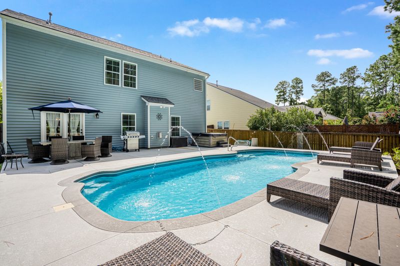 1005 Victoria Pointe Ln, Summerville, SC 29485