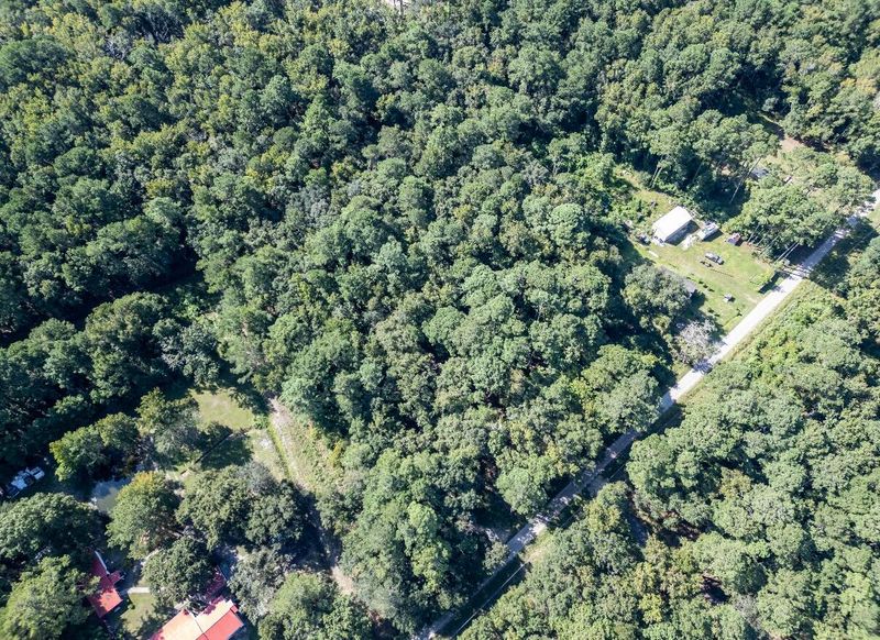 547 Mercantile Rd, Mcclellanville, SC 29458
