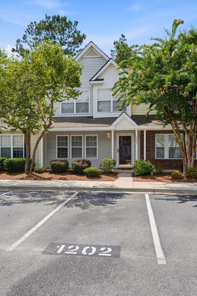 1201 Elm Hall Cir, Summerville, SC 29483
