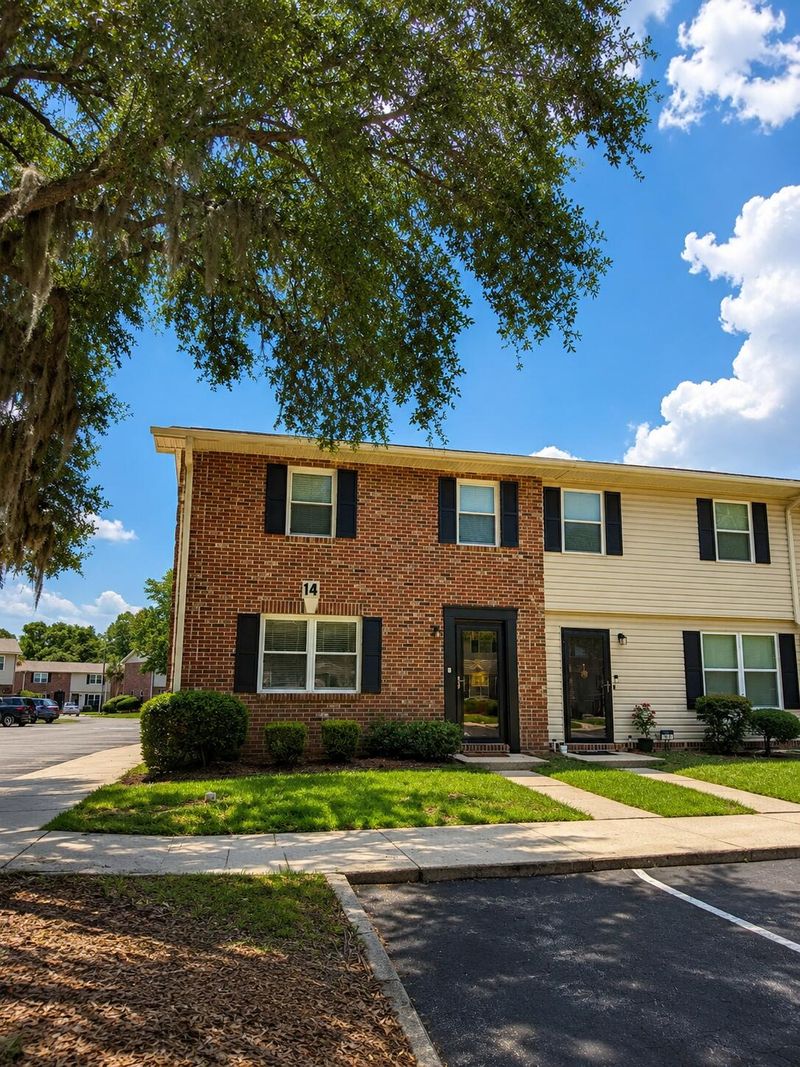 415 Parkdale Dr #14a, Charleston, SC 29414