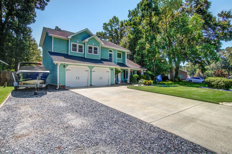 205 Knightsbridge Dr, Charleston, SC 29418
