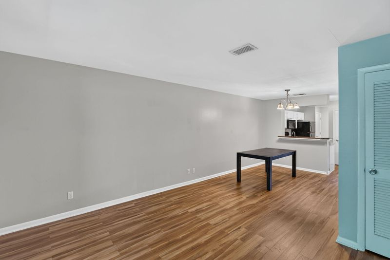1530 Fort Johnson Rd #Apt 1l, Charleston, SC 29412