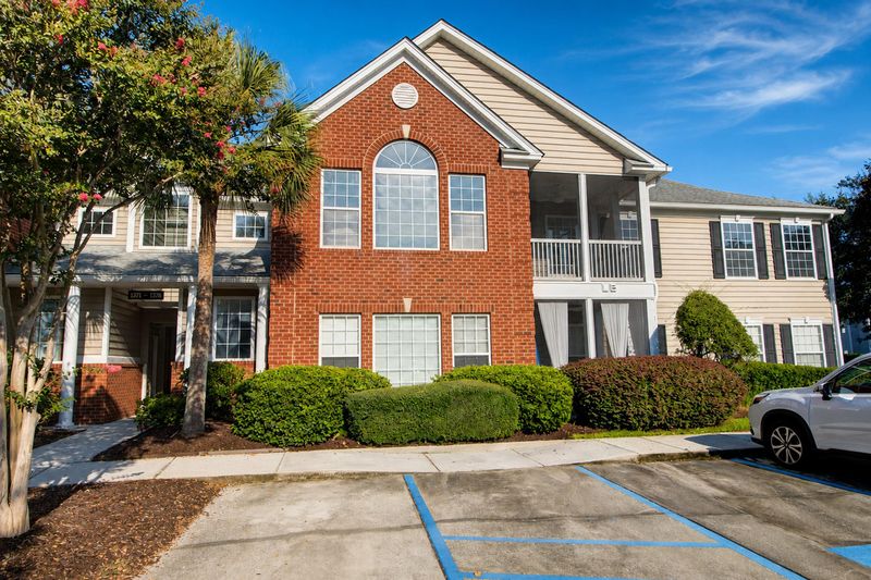 1372 Hopton Cir, Mount Pleasant, SC 29466