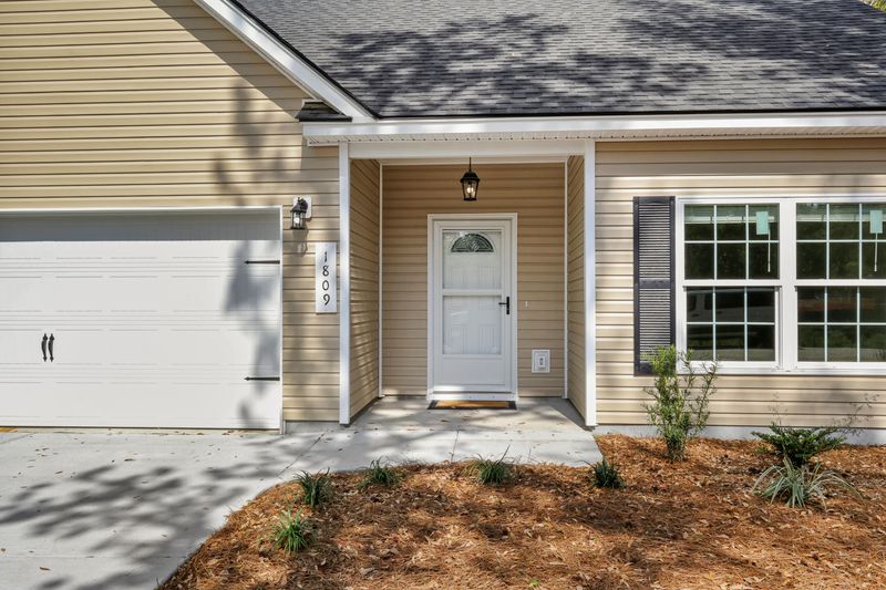 1809 Zelasko Dr, Johns Island, SC 29455