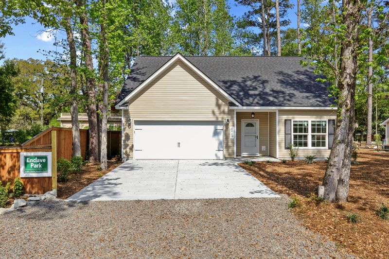 1809 Zelasko Dr, Johns Island, SC 29455